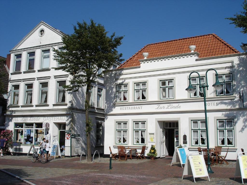 Hotel Zur Linde Meldorf Exterior photo